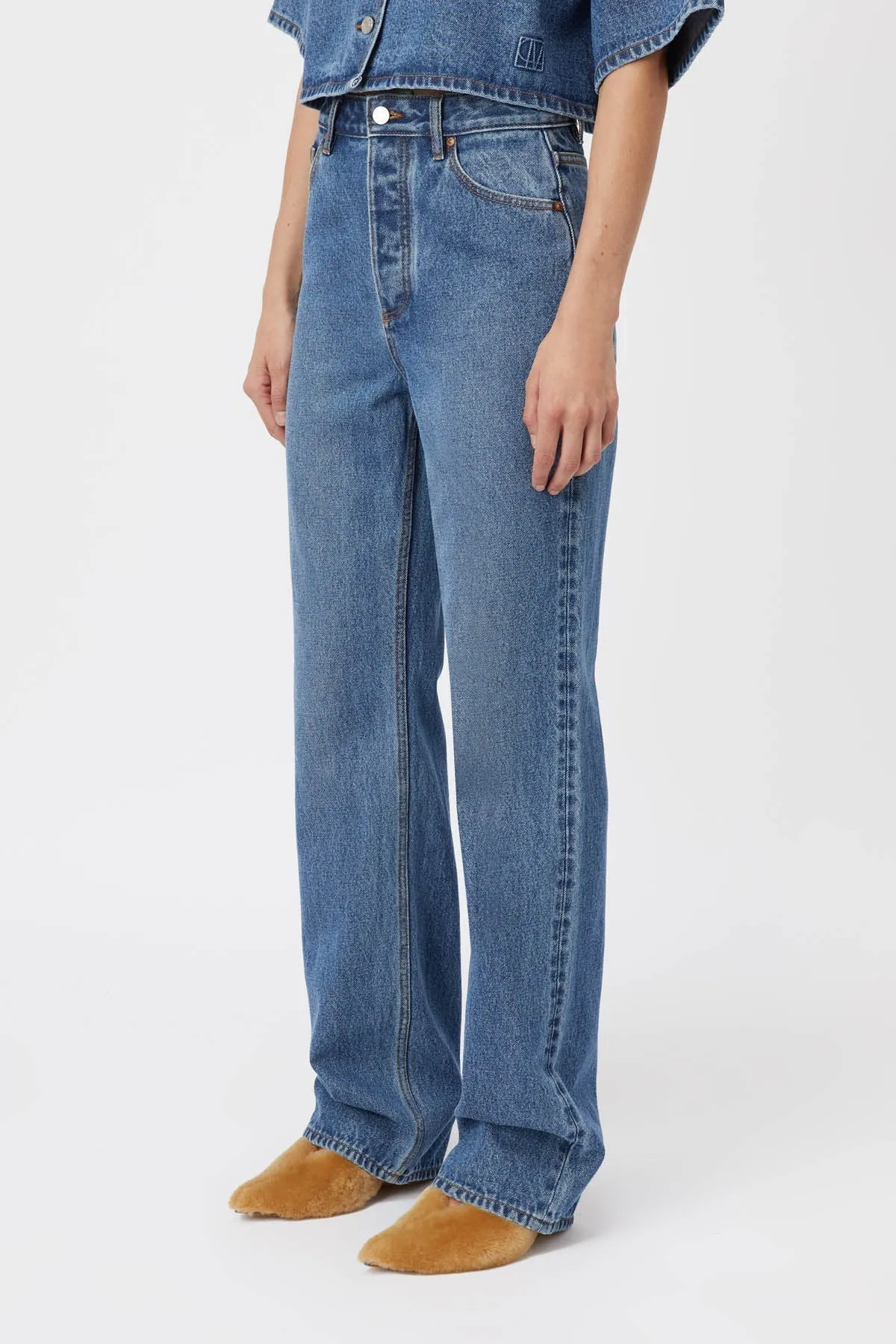 Manuela Classic Jean | Classic Blue Denim